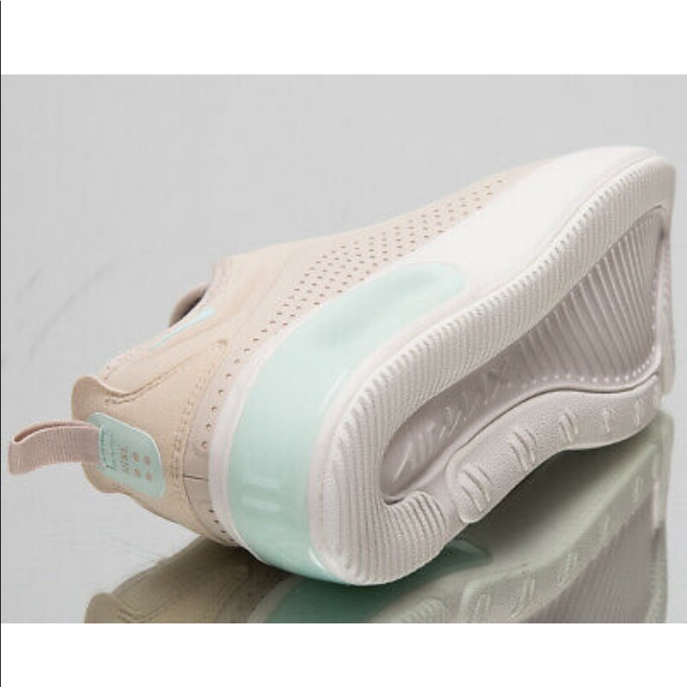 Nike Air Max Dia LT Orewood Brown Sneakers Shoes 9 - Picture 3 of 8